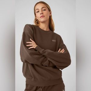 Alo Accolade Crew Neck Pullover NWT